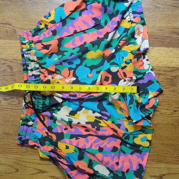 NWT High Waisted Multicolored Abstract Print Graphic Shorts Maximalist Athletic - Picture 10 of 13